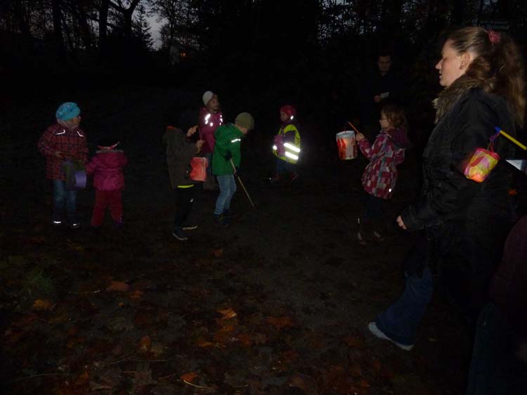 2016-11-16_laternenumzug_(10)