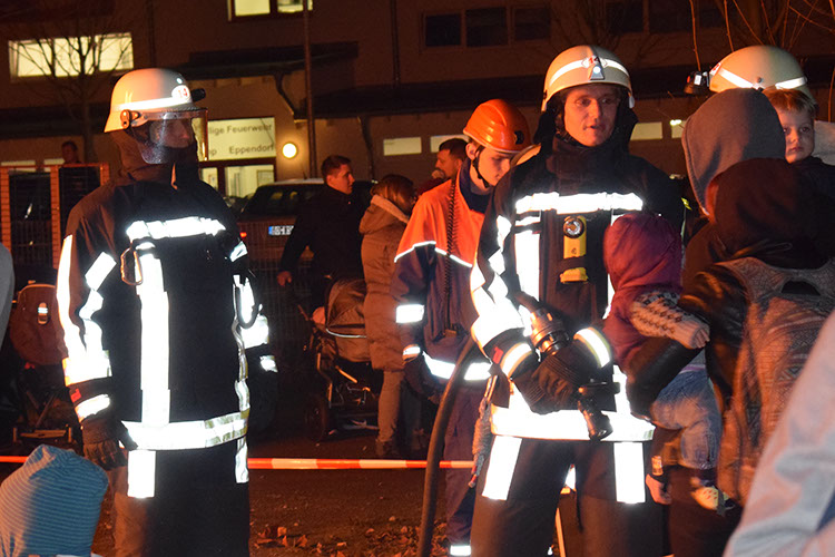 %_tempFileName2017-11-17_Laterne_(59)%