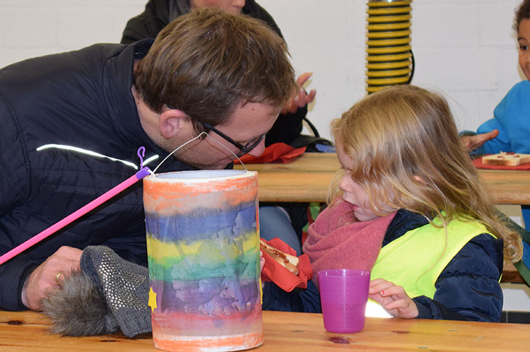 %_tempFileName2017-11-17_Laterne_(63)%