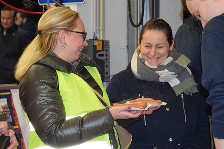 %_tempFileName2017-11-17_Laterne_(64)%