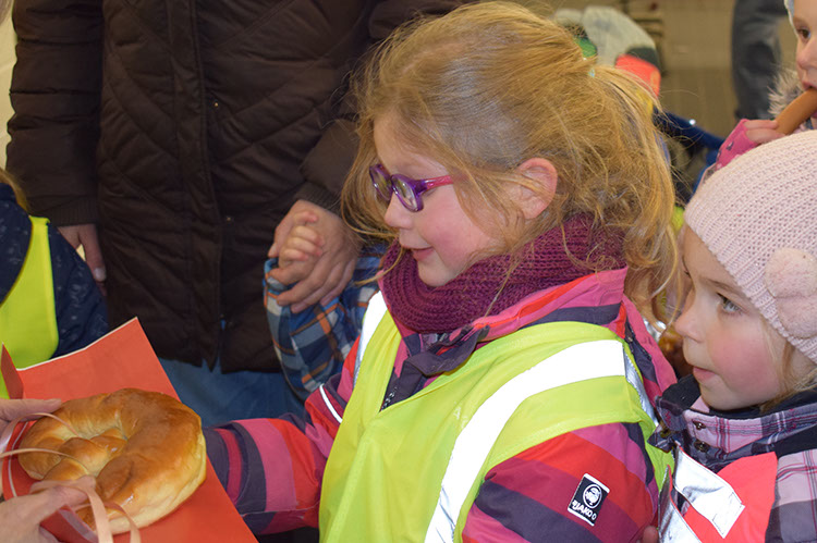 %_tempFileName2017-11-17_Laterne_(81)%