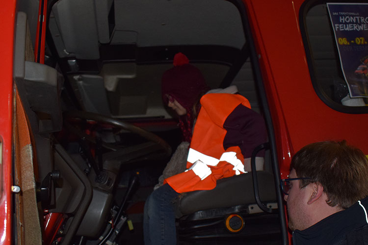 %_tempFileName2017-11-17_Laterne_(96)%