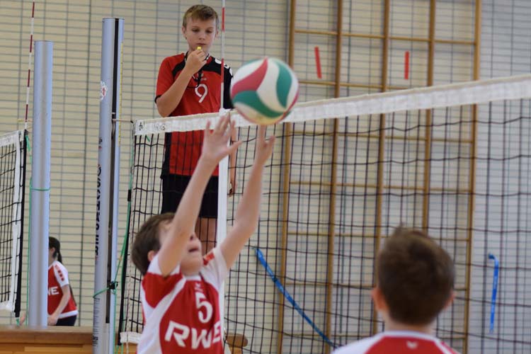 2016-11-19_mU13_(04)