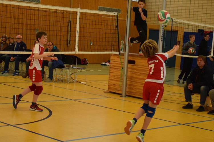 2016-11-19_mU13_(11)